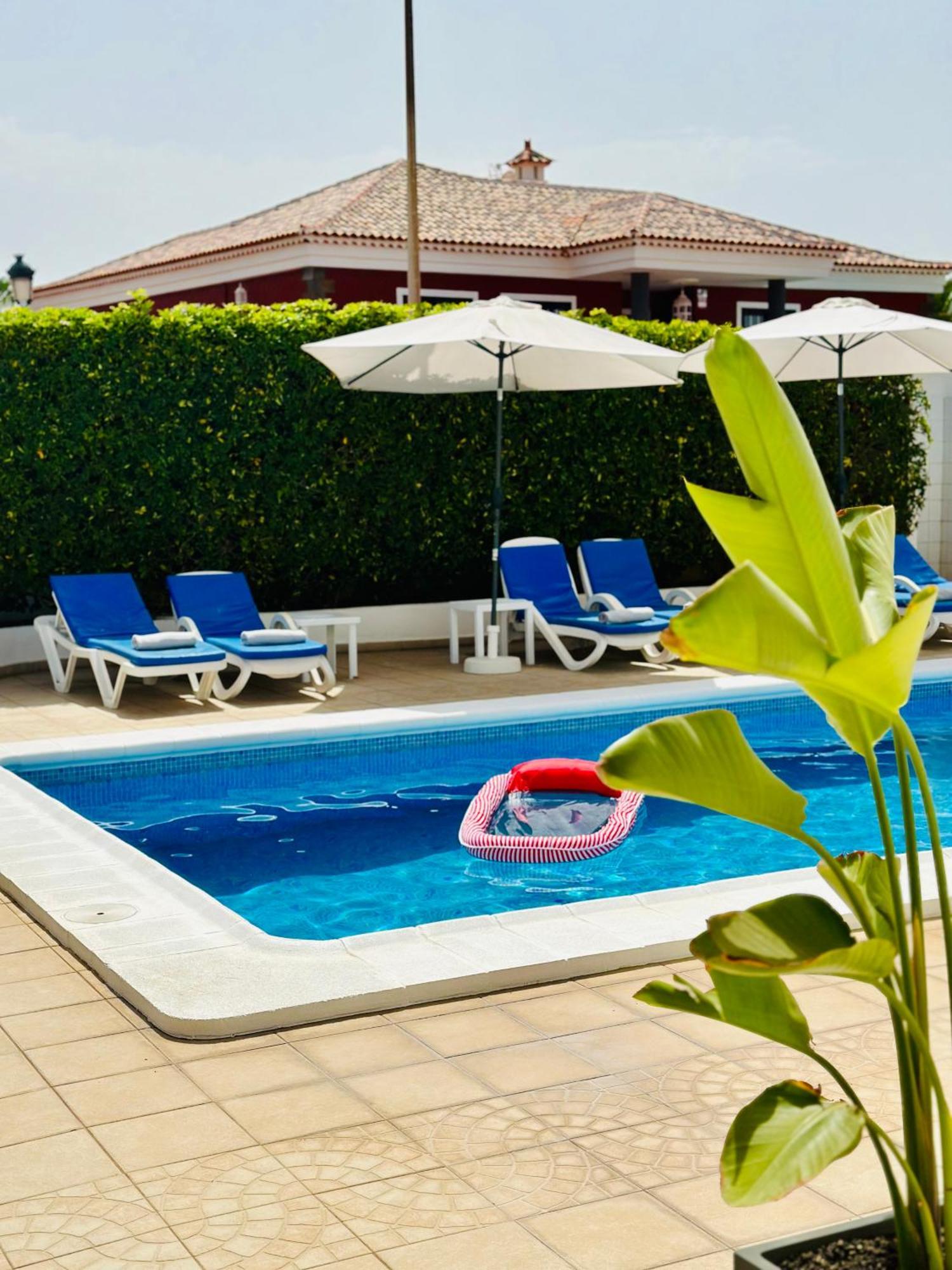 Beachfront Villa And Pool Puerto de Santiago  Exterior foto